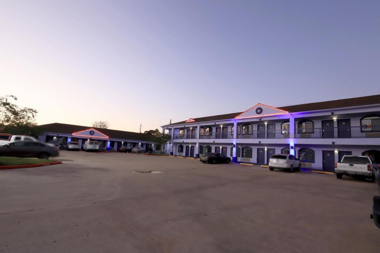 Scottish Inn And Suites Houston-Jones Road Kültér fotó