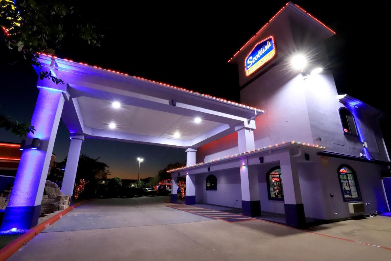 Scottish Inn And Suites Houston-Jones Road Kültér fotó