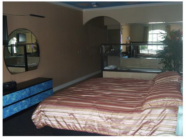 Scottish Inn And Suites Houston-Jones Road Szoba fotó
